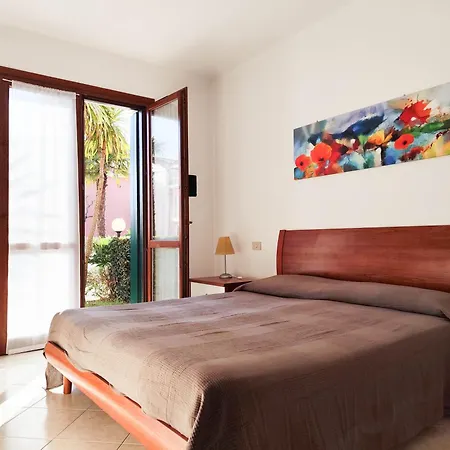Residence Ca' D'Oro Cavallino-Treporti Buitenkant foto